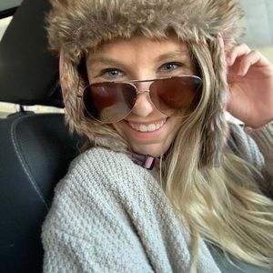 Meet your Posher, Cori